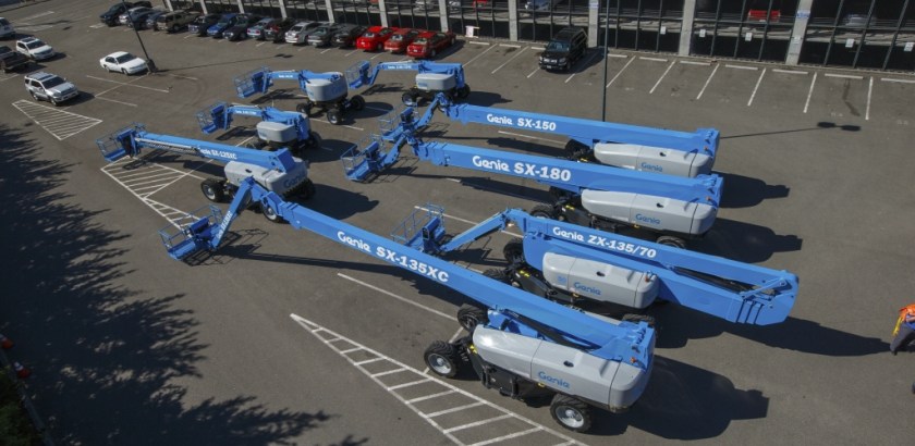https://www.genielift.com/images/default-source/aerial-pros-featured-thumbnails/featured-safeco_50th_azzura_100928e701c831dd41ea8c70129347aa9cd8.jpg?sfvrsn=4f088668_7