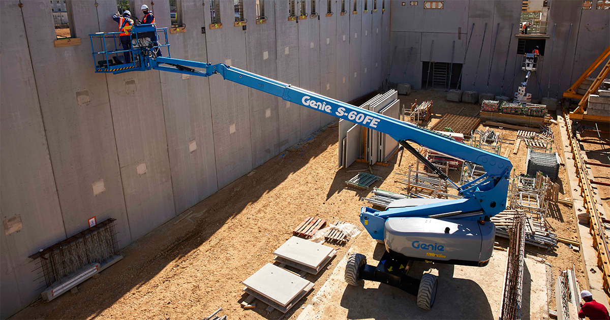 Telescopic Boom Lift | Aerial Lifts | Genie