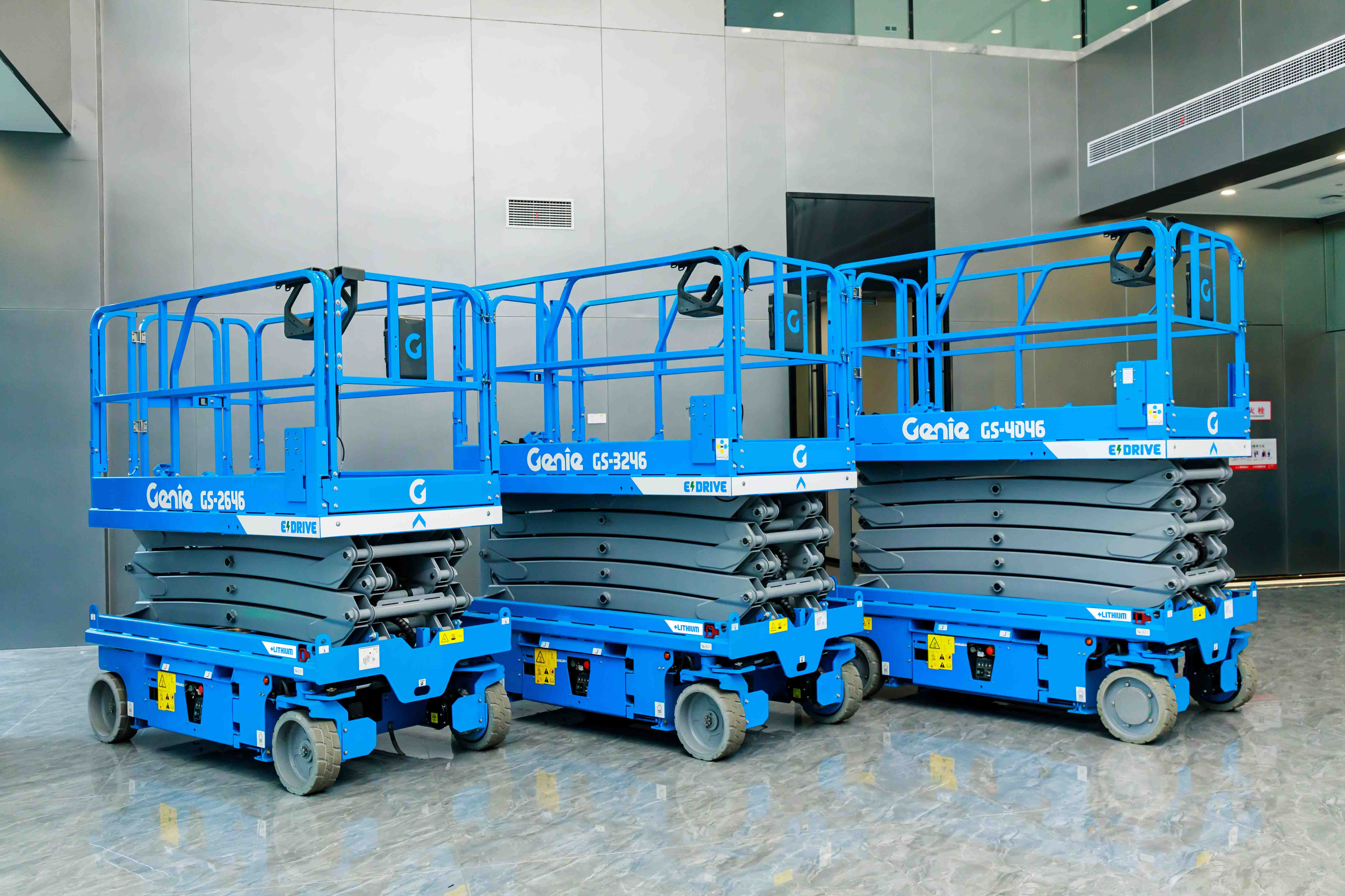 Genie® GS™-3246 Scissor Lift