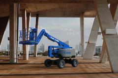 Genie Z-45 FE - Fuel Electric hybrid articulating boom lift