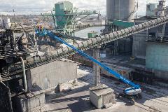 Genie SX-125 XC telescopic boom lift