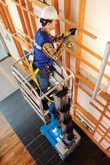 Genie GR-20 vertical mast lift